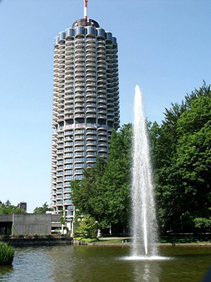 Hotel Tower I 26Th Floor I Boxspring I Nespresso Augsburg Exterior foto